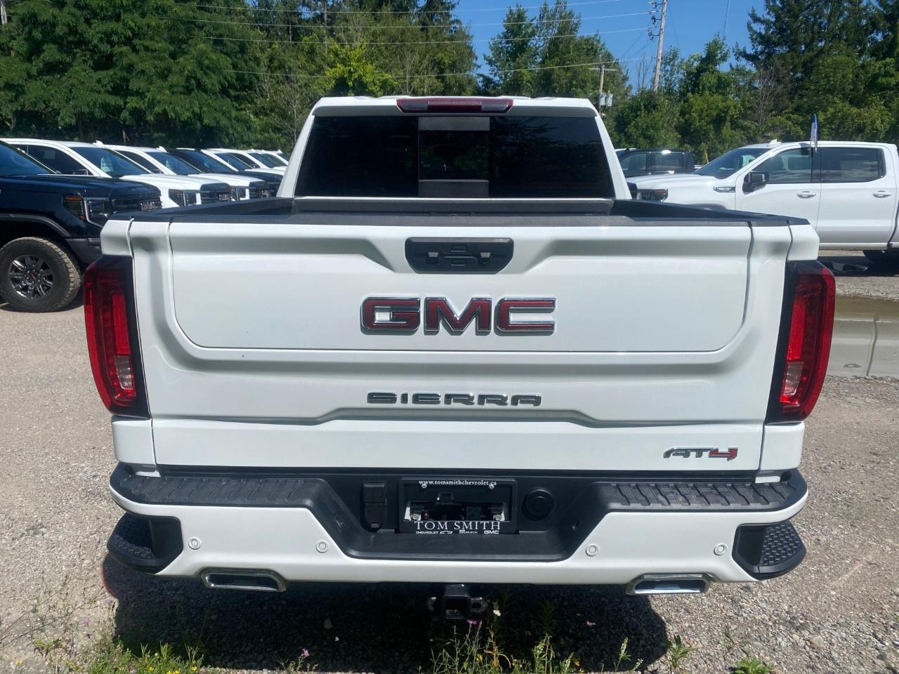 2026 GMC Sierra 1500 Crew Cab Short Box 4-Wheel Drive AT4 Photo