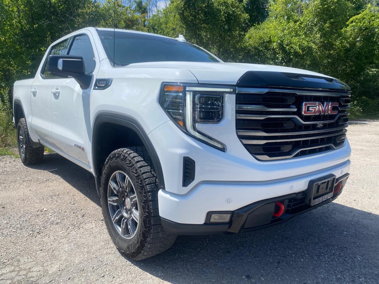 2026 GMC Sierra 1500 Crew Cab Short Box 4-Wheel Drive AT4 Photo