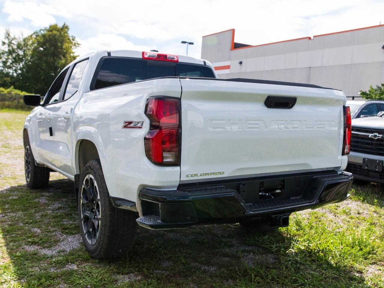 2026 Chevrolet Colorado Crew Cab Short Box 4-Wheel Drive Z71 Photo