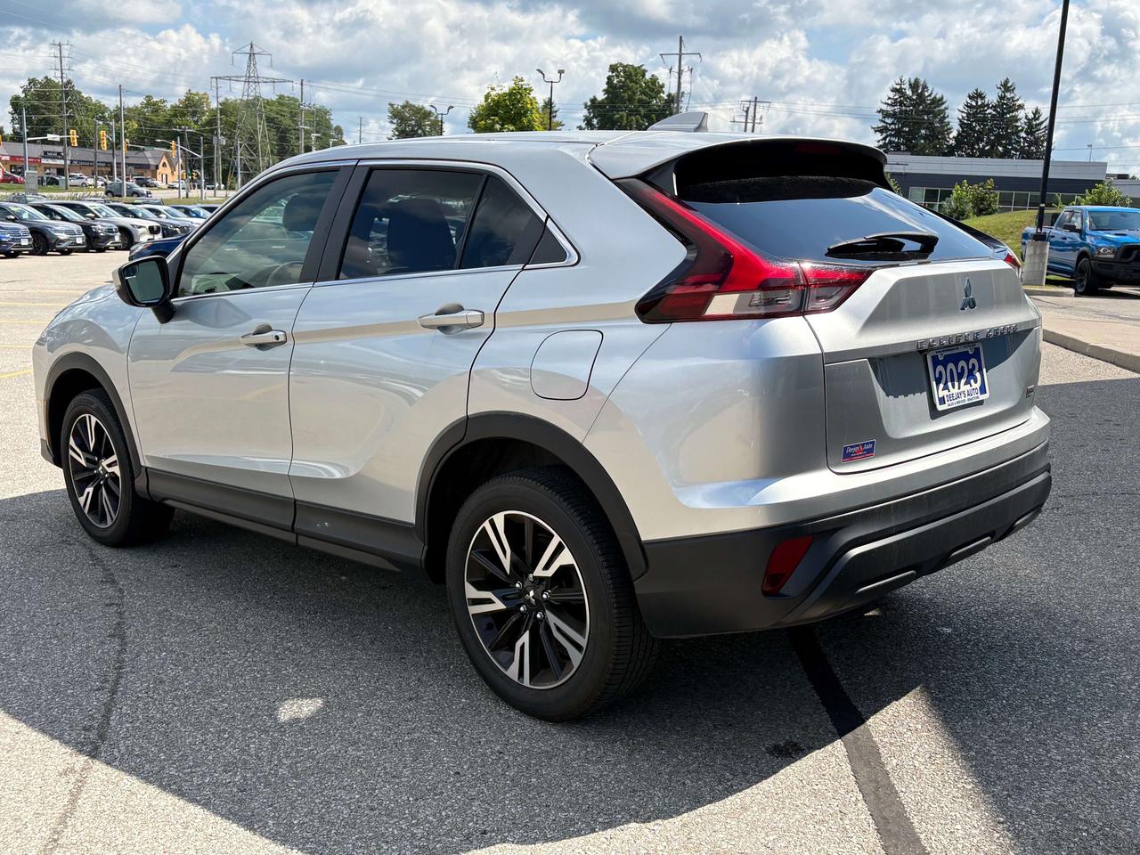 2023 Mitsubishi Eclipse Cross ES Photo