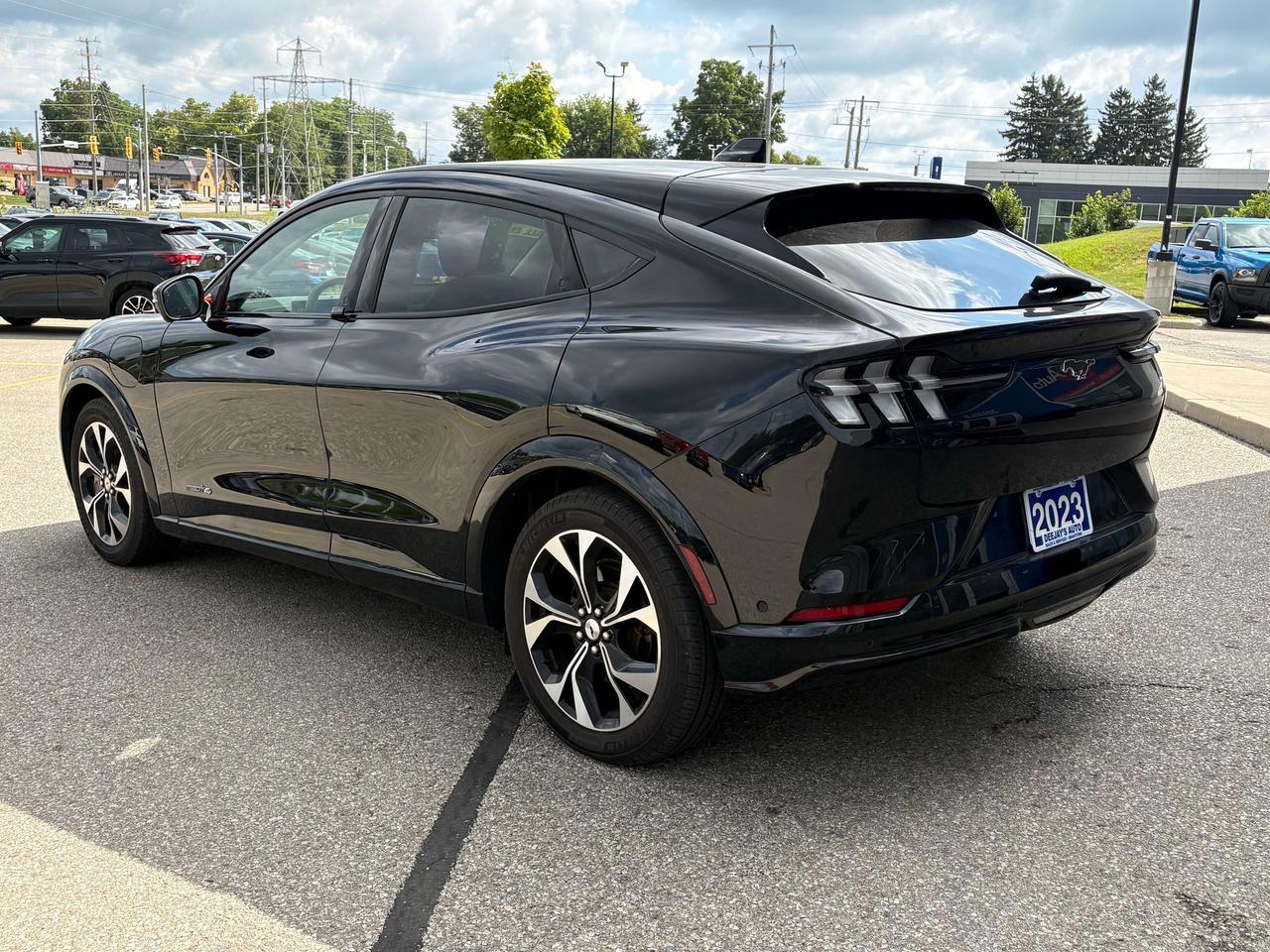 2023 Ford Mustang Mach-E PREMIUM All Electric AWD   Clean Carfax Photo