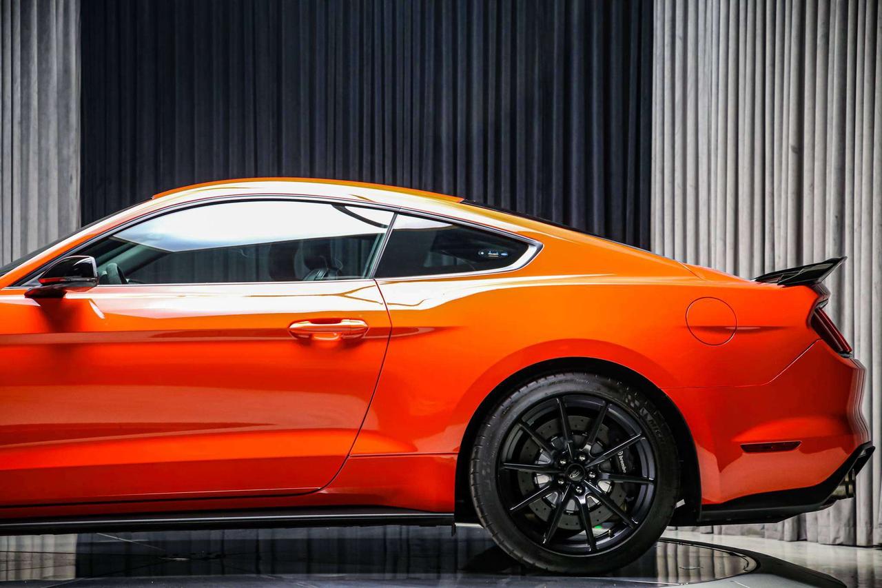 2016 Ford Mustang SHELBY GT350 5.2L V8 526HP TECH PKG RARESPEC 1OWNR Photo