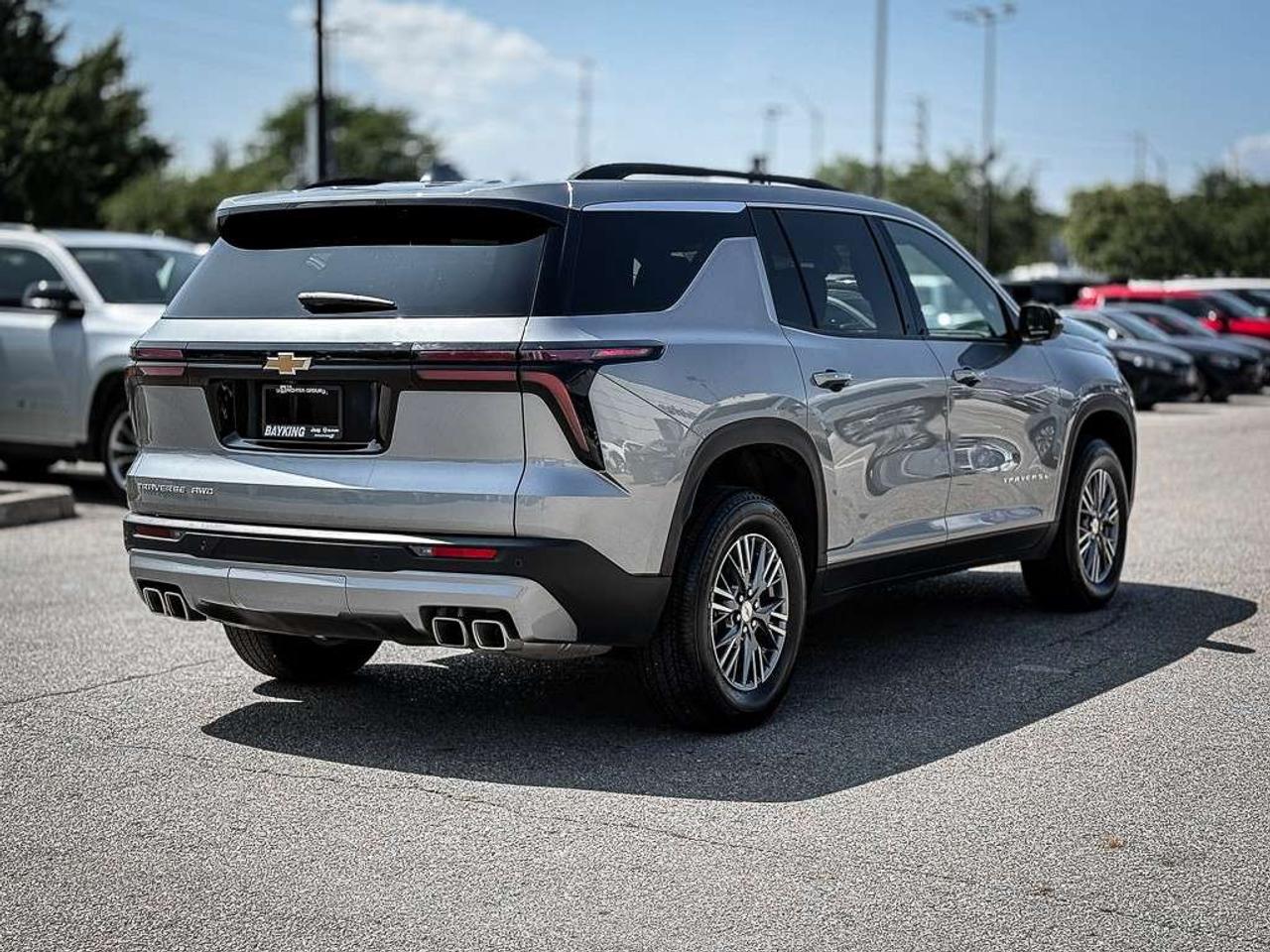 2026 Chevrolet Traverse LT   AWD   HEATED SEATS   LANE KEEP   TRAILERING EQUIPMENT + HITCH VIEW Photo
