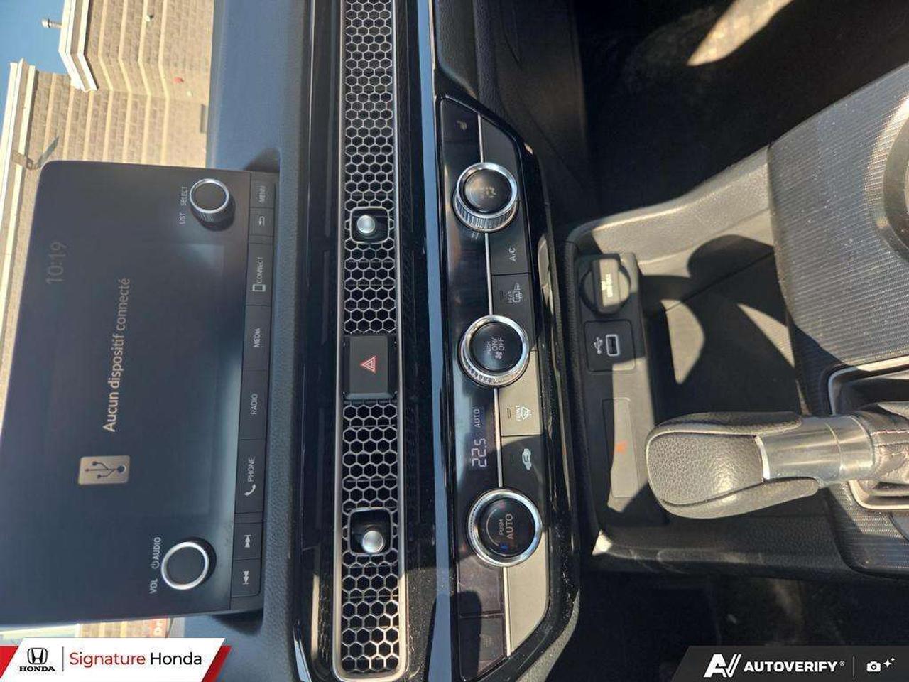 2023 Honda Civic LX Photo