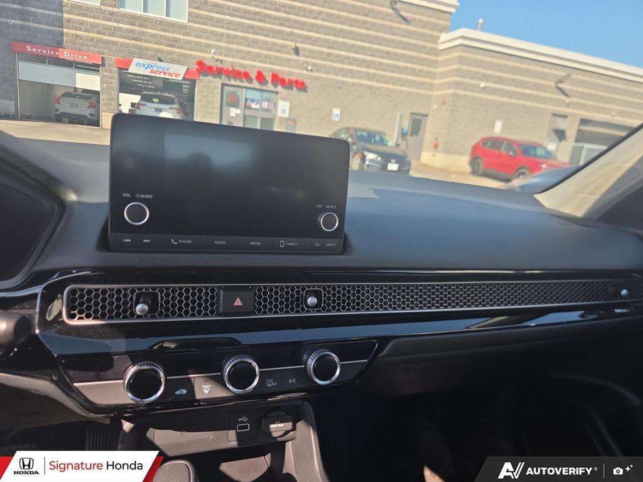 2023 Honda Civic LX Photo