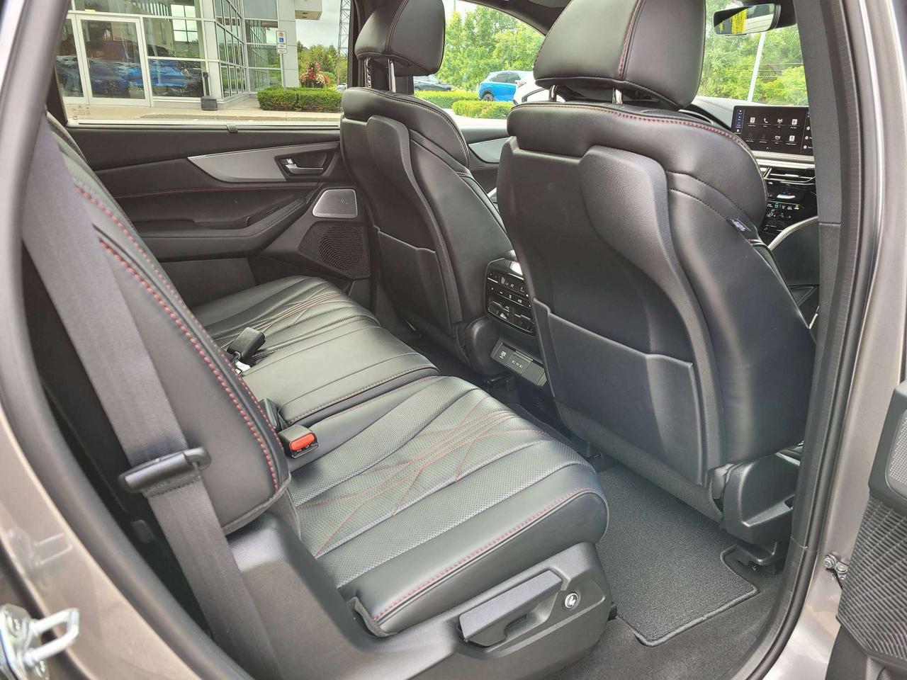 2026 Acura MDX PLATINUM ELITE A-SPEC (SORRY SOLD SOLD SOLD) Photo