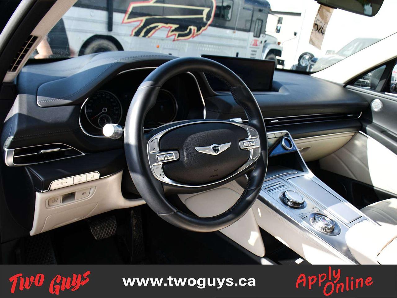 2023 Genesis GV80 2.5T Advanced   5 Pass   Cream Lthr   Pano   Nav Photo