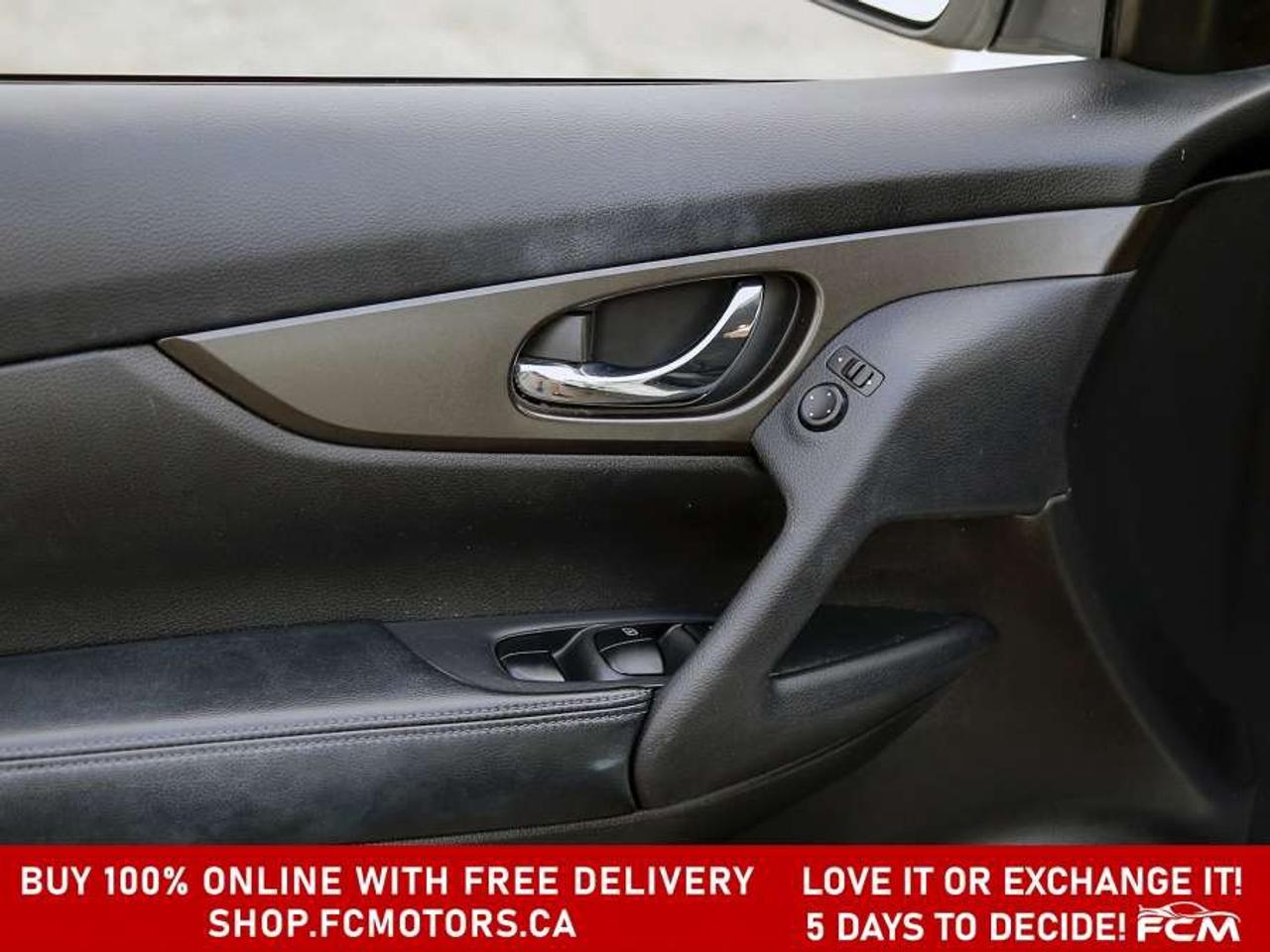 2014 Nissan Rogue SV   FULLY CERTIFIED WITH WARRANTY Photo
