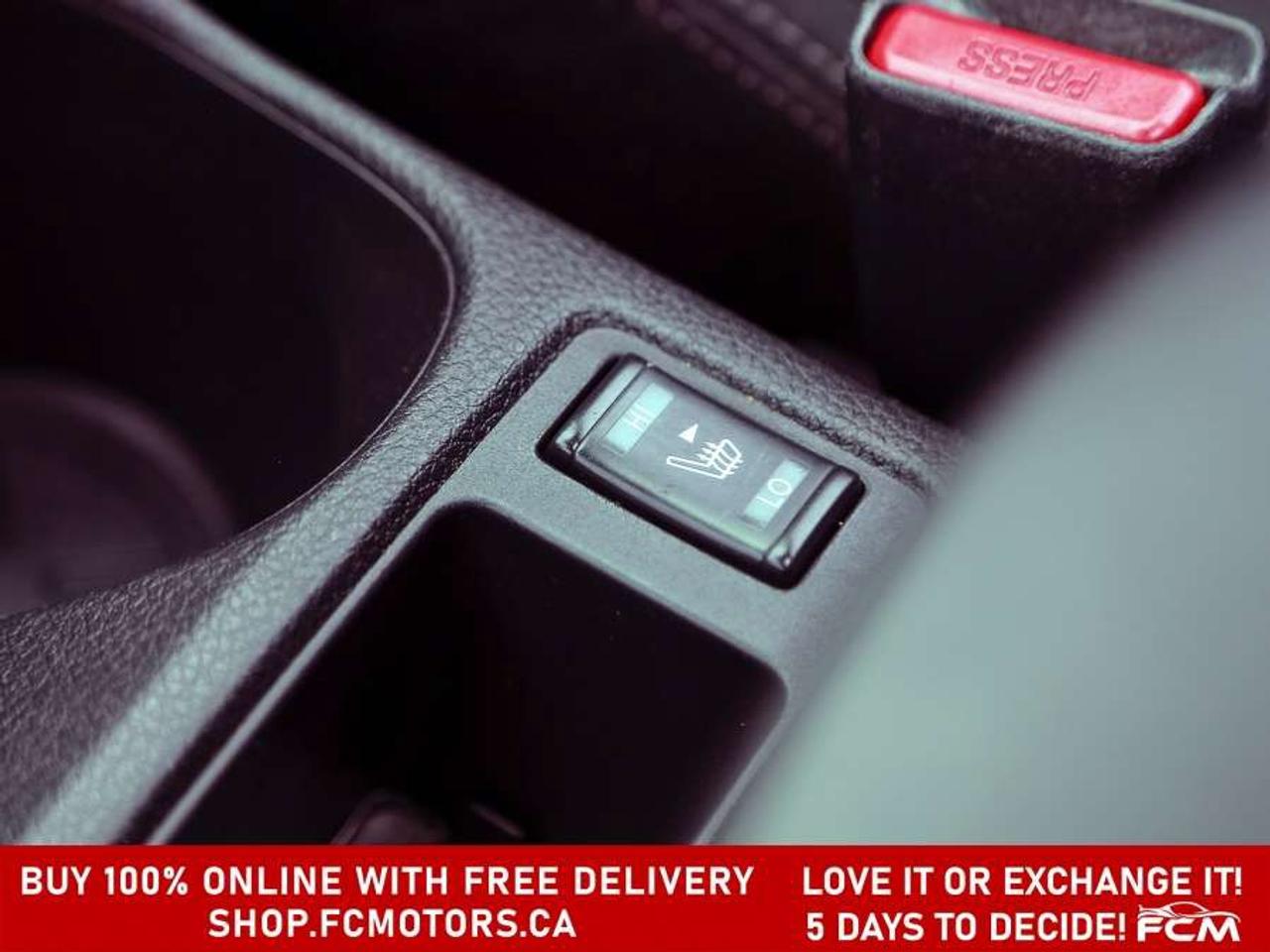 2014 Nissan Rogue SV   FULLY CERTIFIED WITH WARRANTY Photo