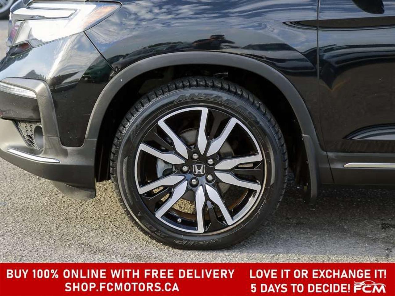2020 Honda Pilot TOURING   8 PASSENGER   FULLY CERTIFIED WITH WARRA Photo