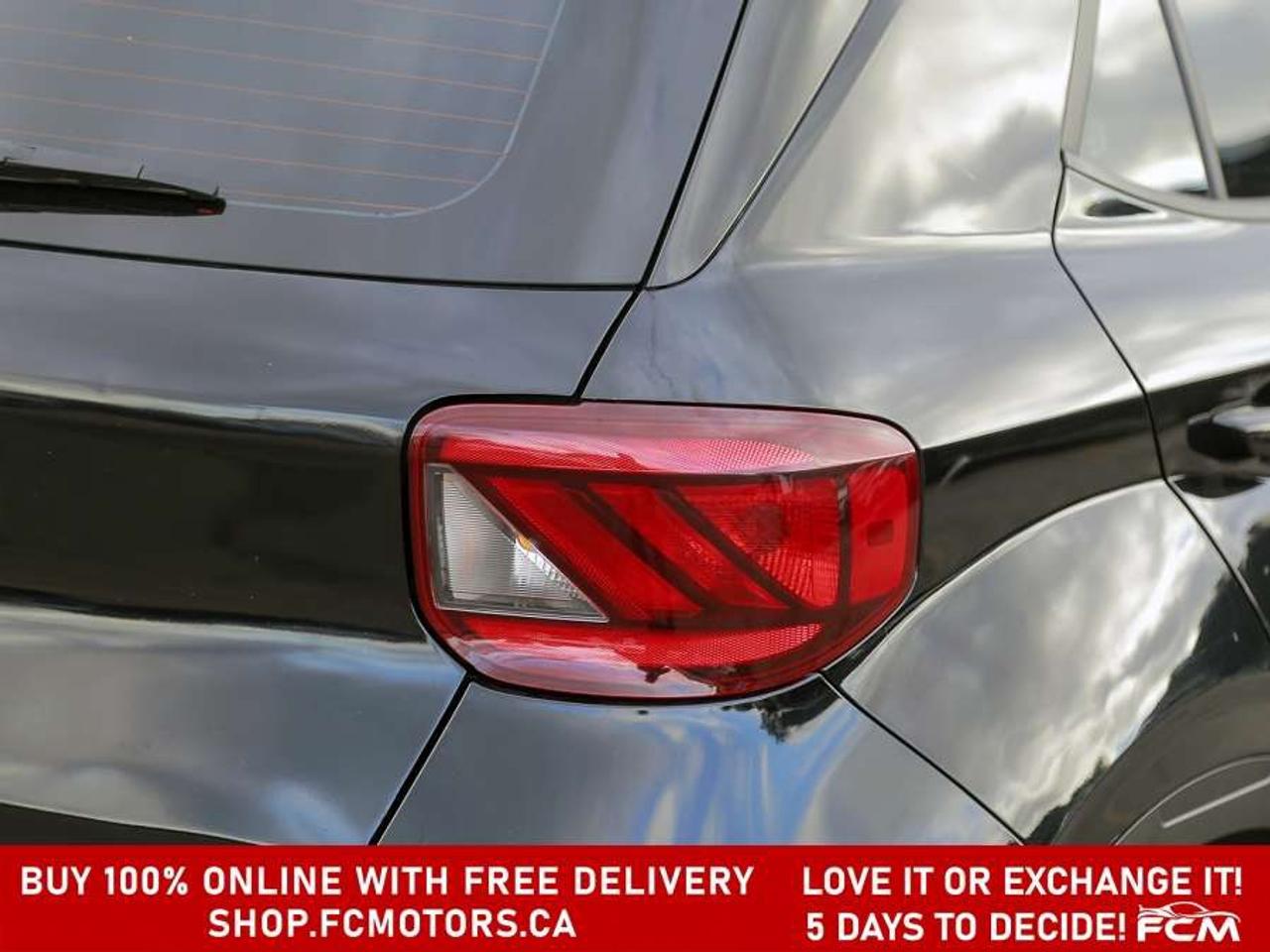 2023 Hyundai Venue PREFERRED   FULLY CERTIFIED WITH WARRANTY Photo