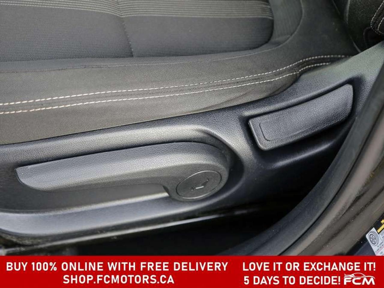 2023 Hyundai Venue PREFERRED   FULLY CERTIFIED WITH WARRANTY Photo