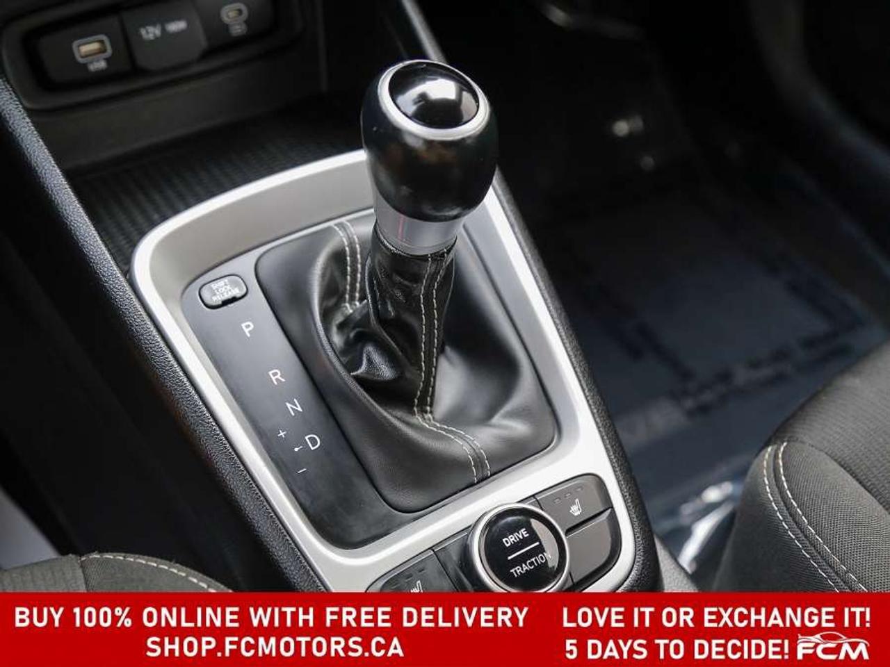 2023 Hyundai Venue PREFERRED   FULLY CERTIFIED WITH WARRANTY Photo