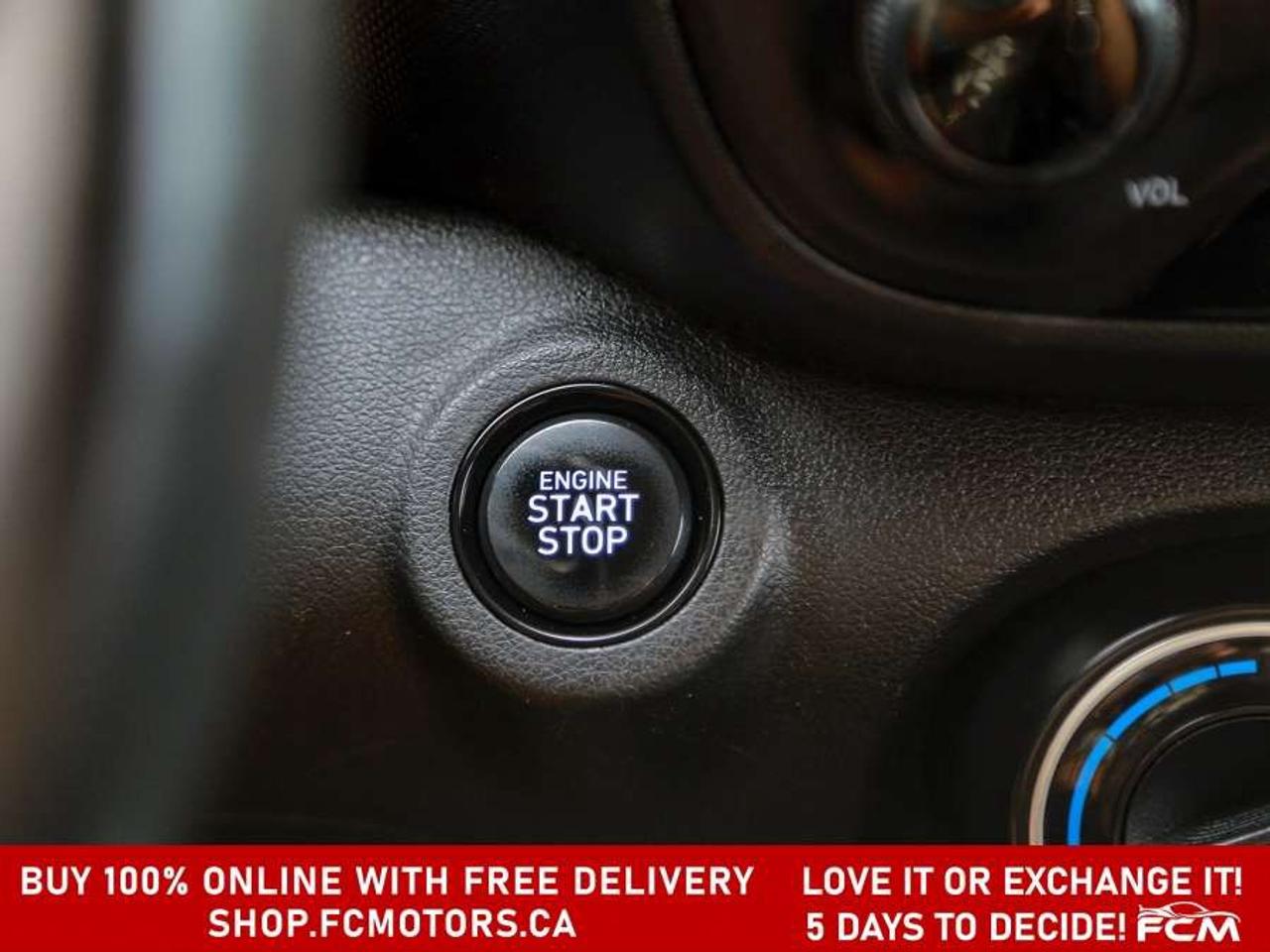 2023 Hyundai Venue PREFERRED   FULLY CERTIFIED WITH WARRANTY Photo