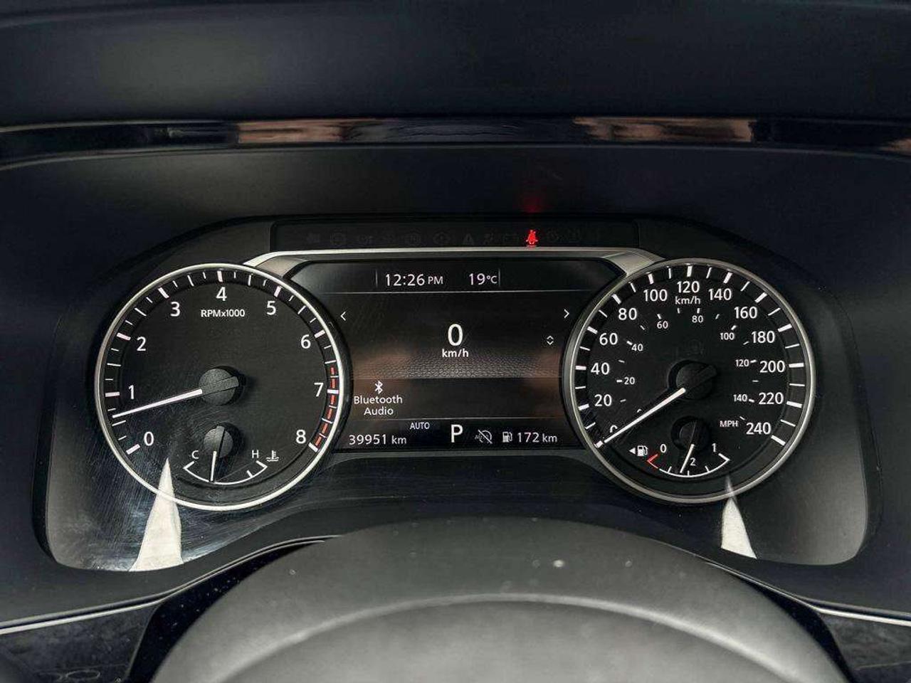 2024 Nissan Pathfinder SV Photo