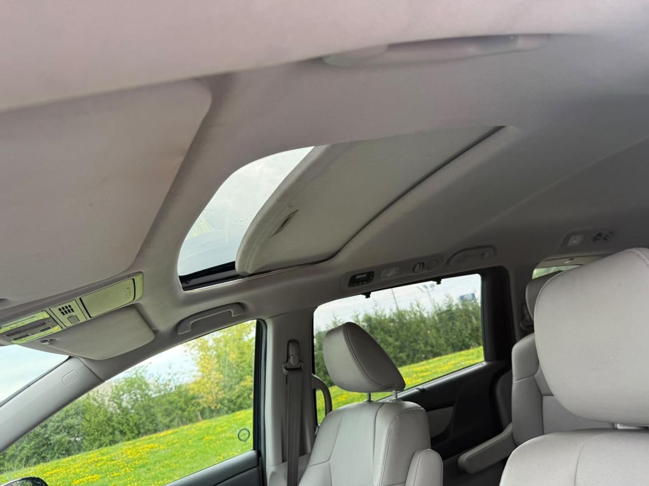 2014 Honda Odyssey EX-L w/Navi Photo