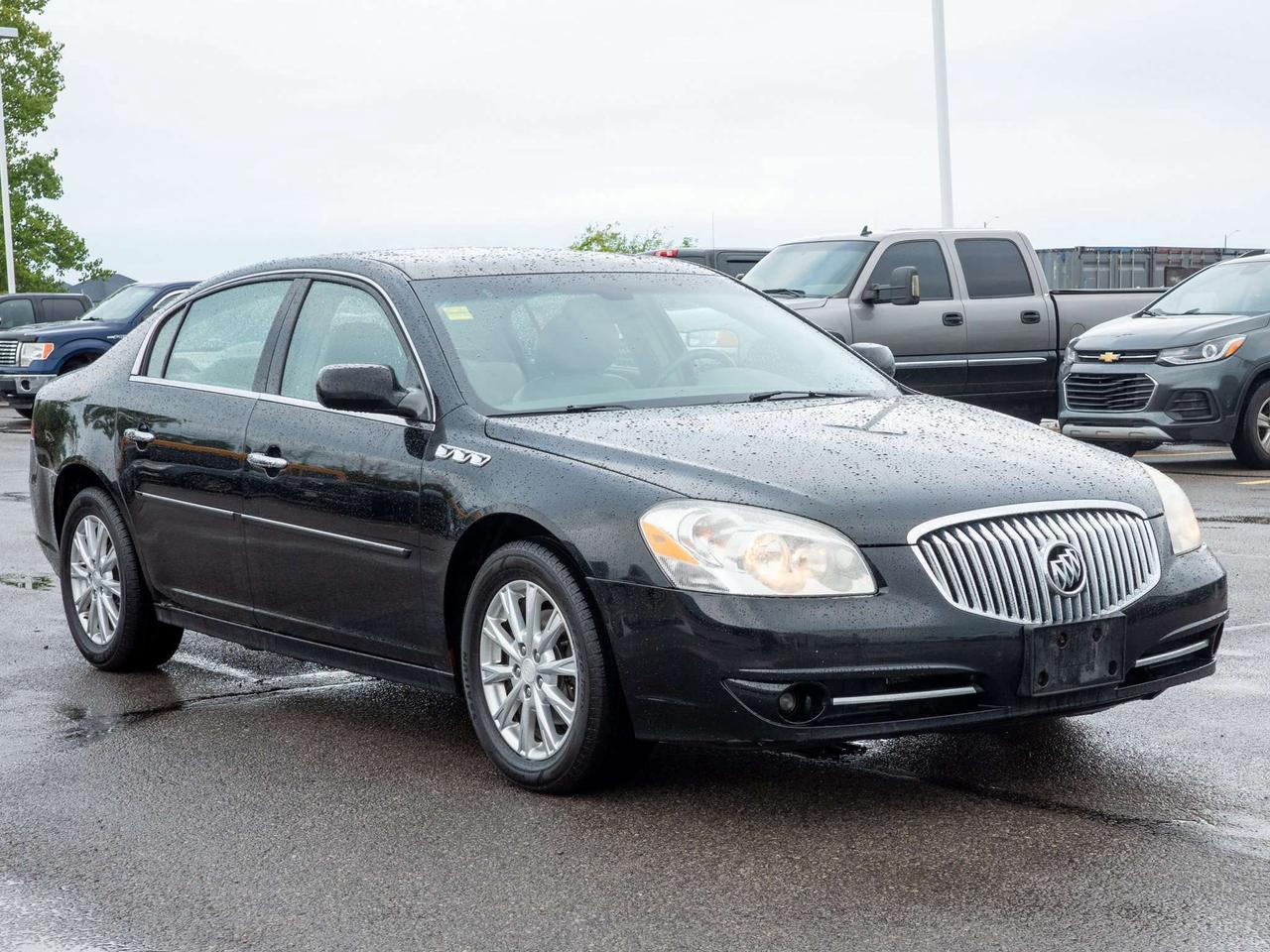 2010 Buick Lucerne CXL - Woodgrain Interior Trim   Multi-Zone A/C Photo