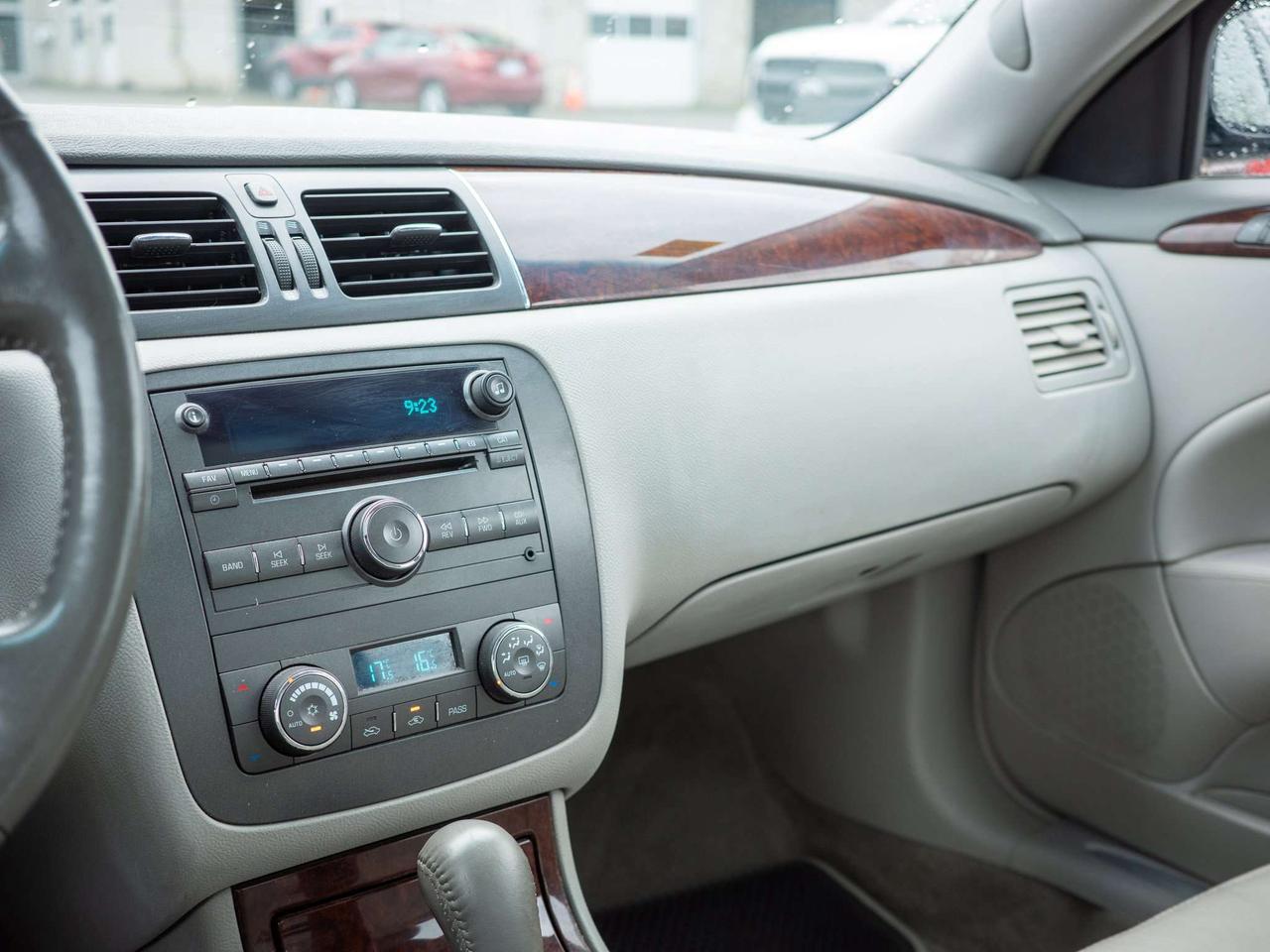 2010 Buick Lucerne CXL - Woodgrain Interior Trim   Multi-Zone A/C Photo