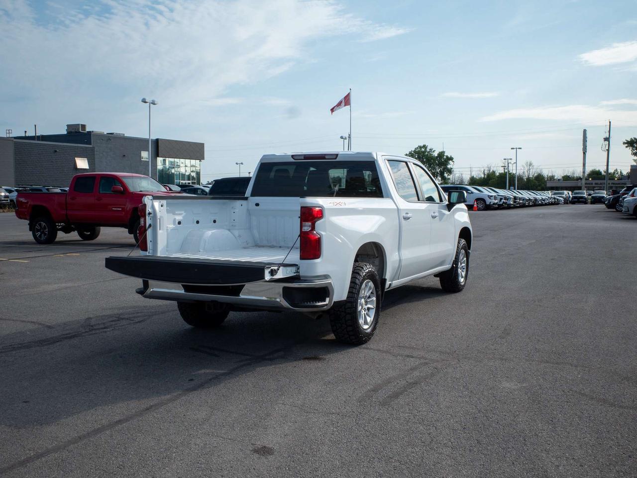 2023 Chevrolet Silverado 1500 LT - Remote Engine Start   Turbocharged Engine Photo