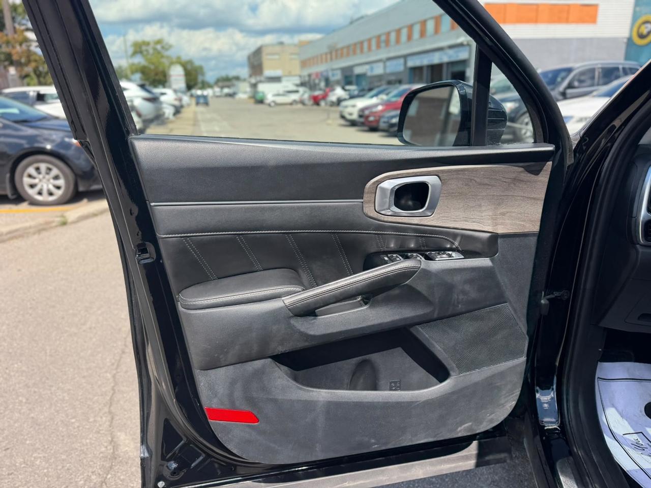 2023 Kia Sorento EX Photo