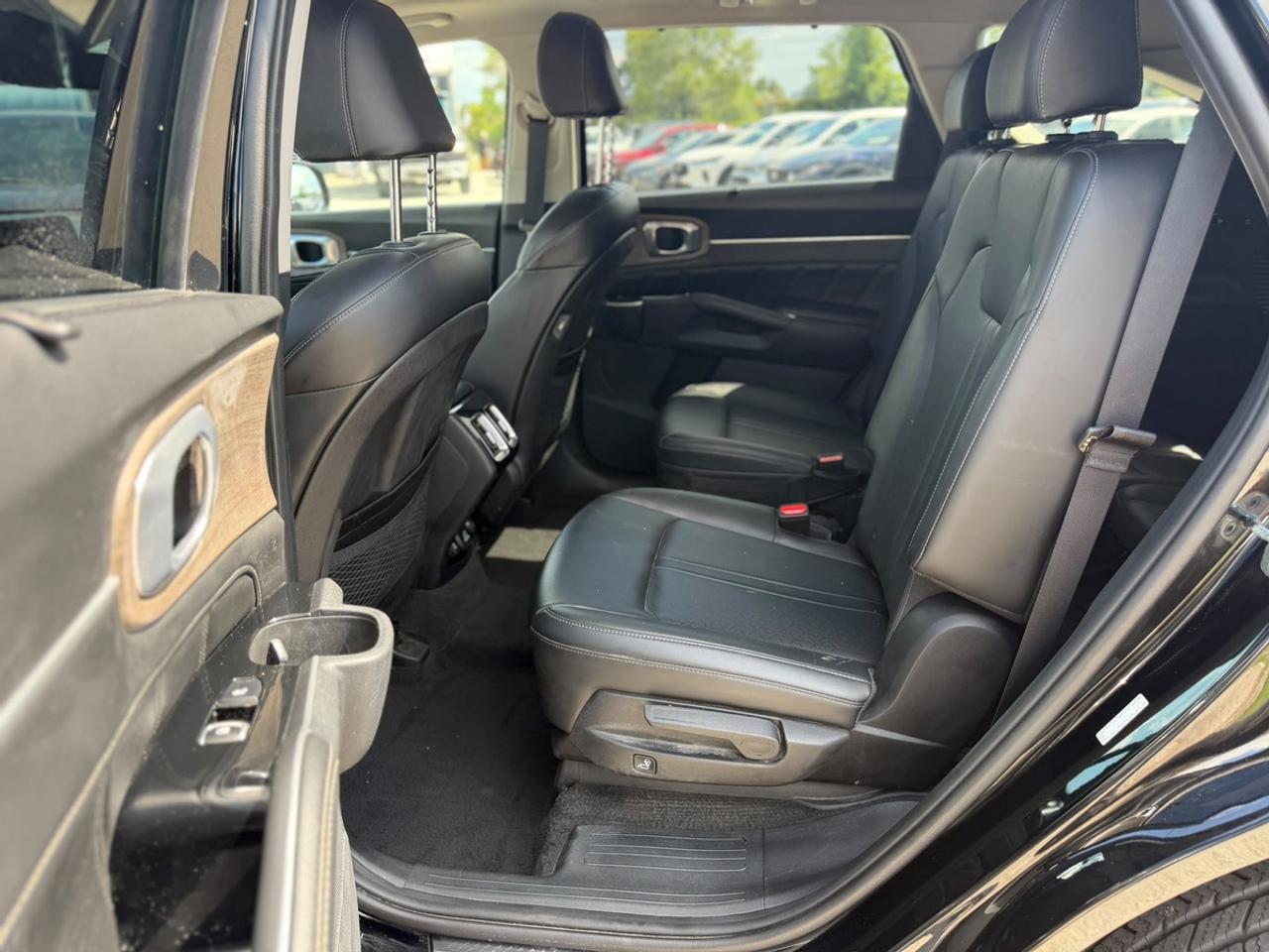 2023 Kia Sorento EX Photo