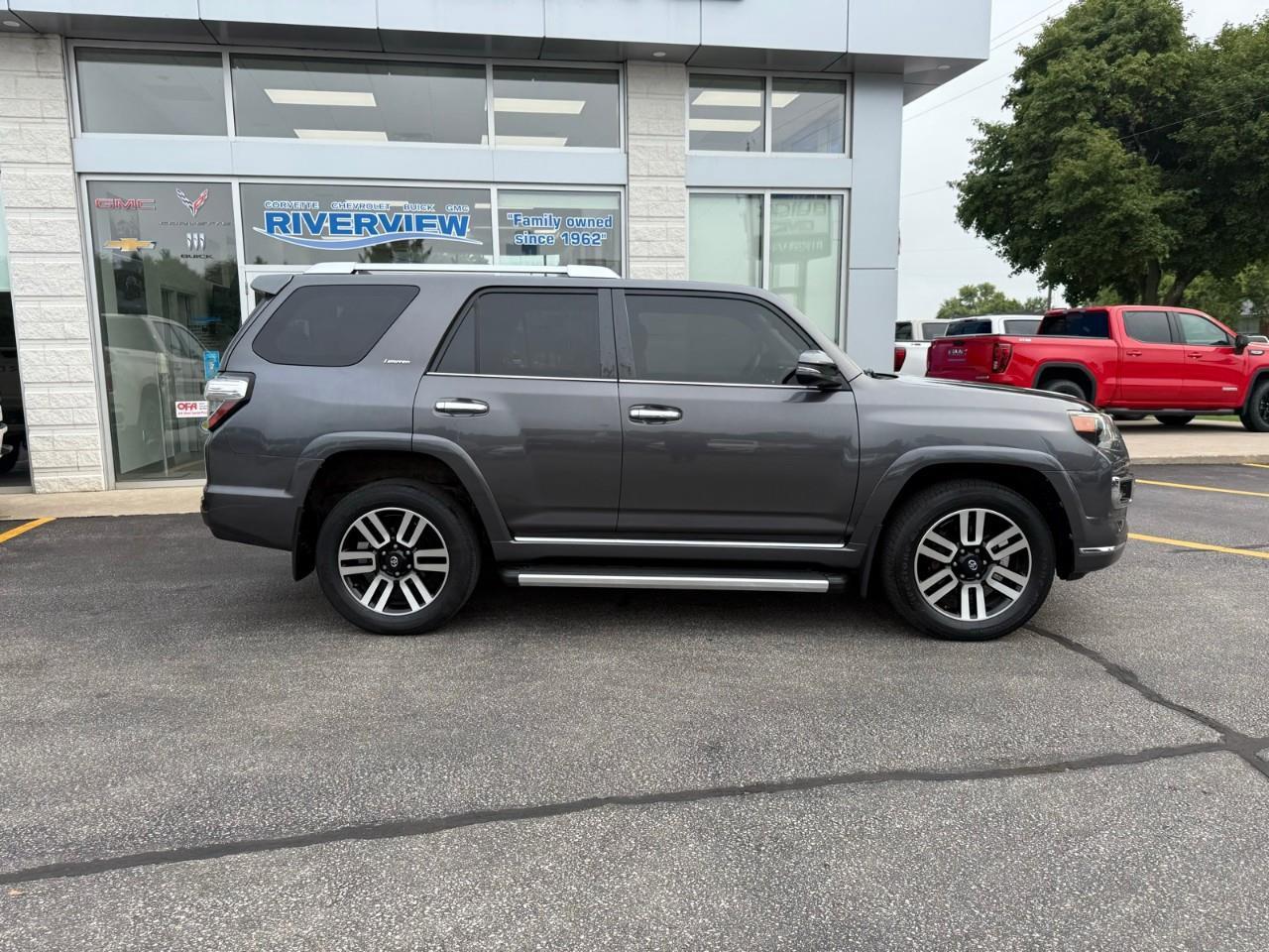 2014 Toyota 4Runner SR5 V6 4dr 4x4 Photo