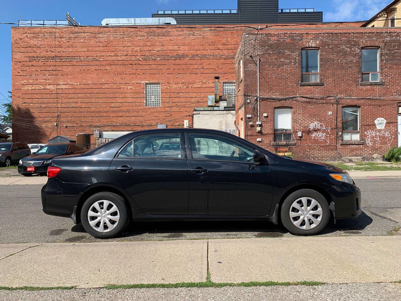2011 Toyota Corolla CE Photo
