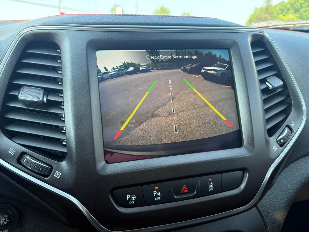 2021 Jeep Cherokee Trailhawk 4X4 Photo