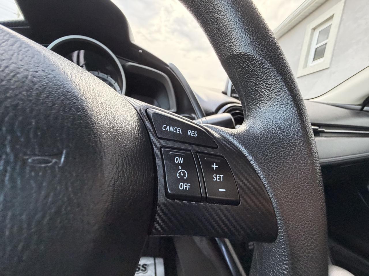 2016 Toyota Yaris LE Photo