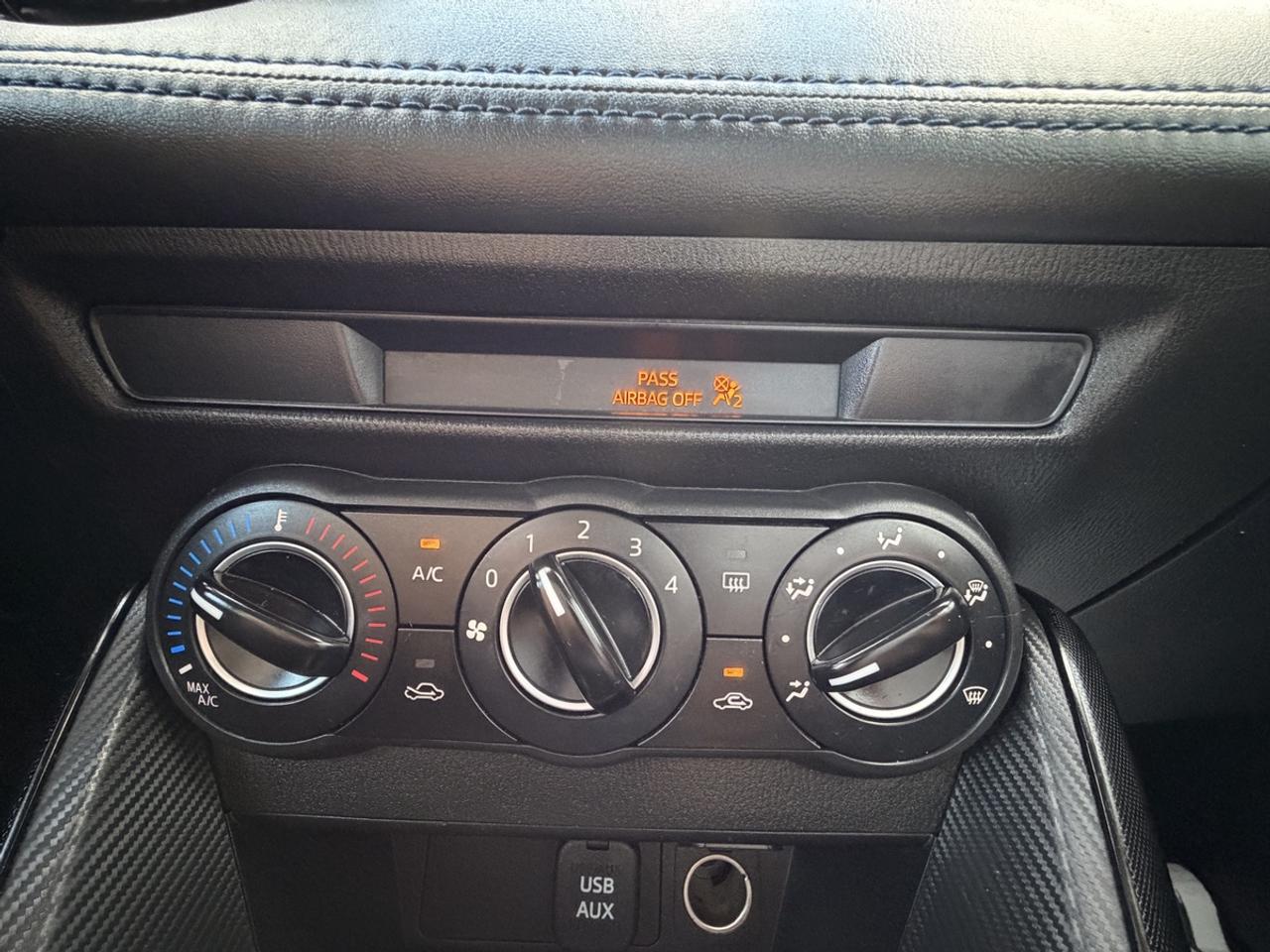 2016 Toyota Yaris LE Photo