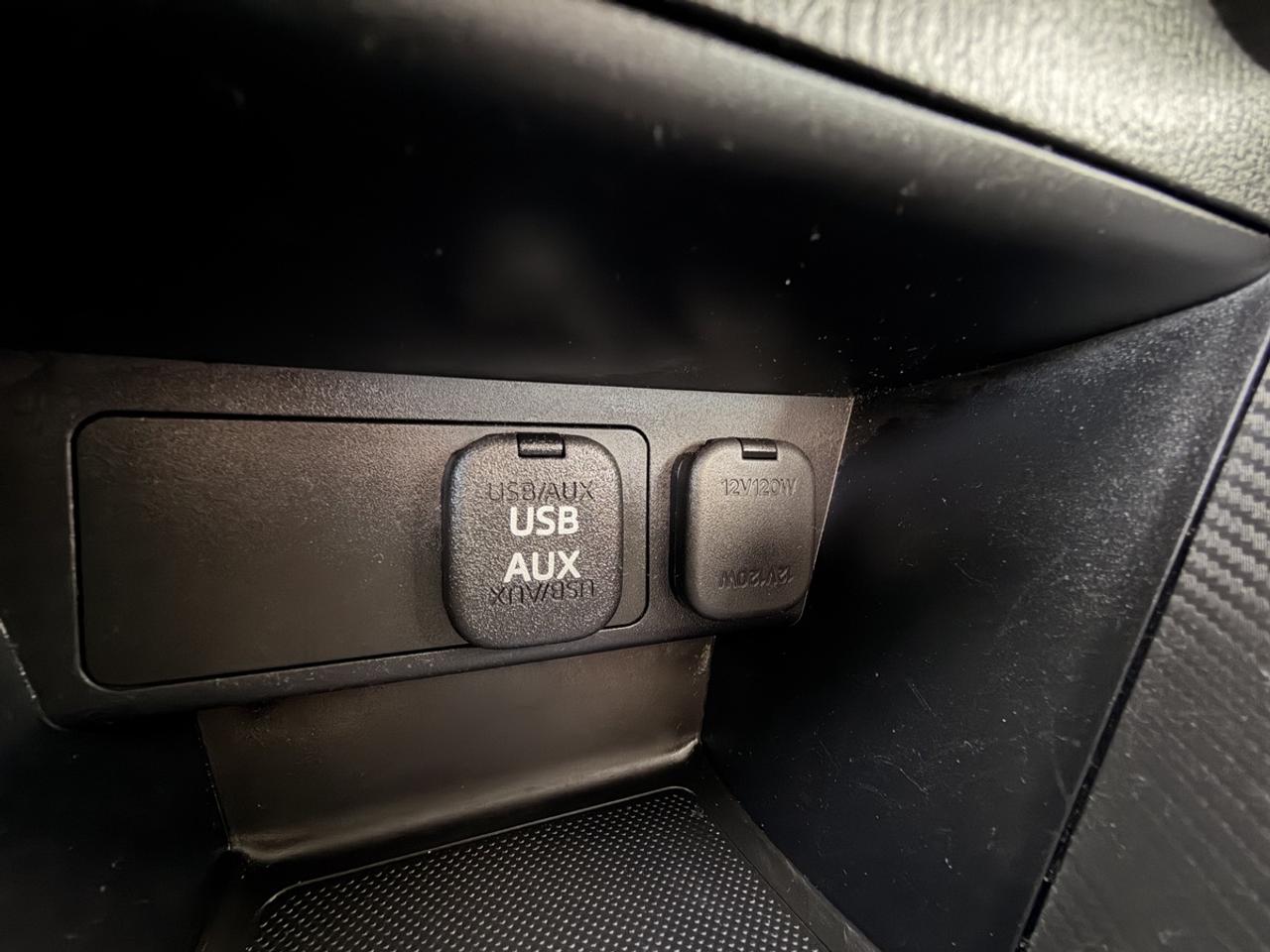 2016 Toyota Yaris LE Photo