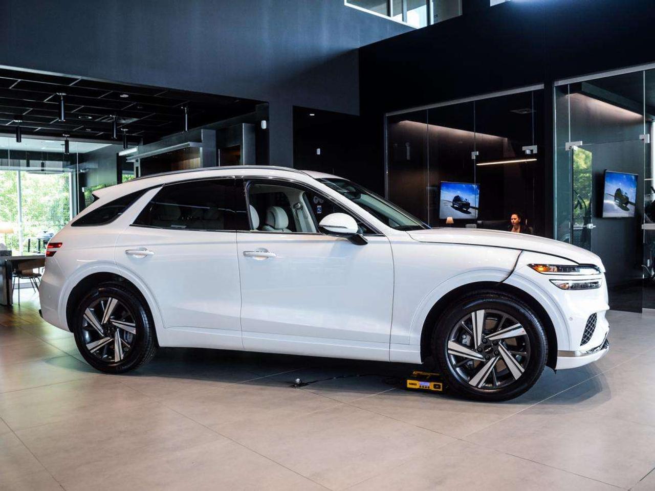 2027 Genesis GV70 2.5T Advanced Tech.Pkg AWD *In Stock* Photo
