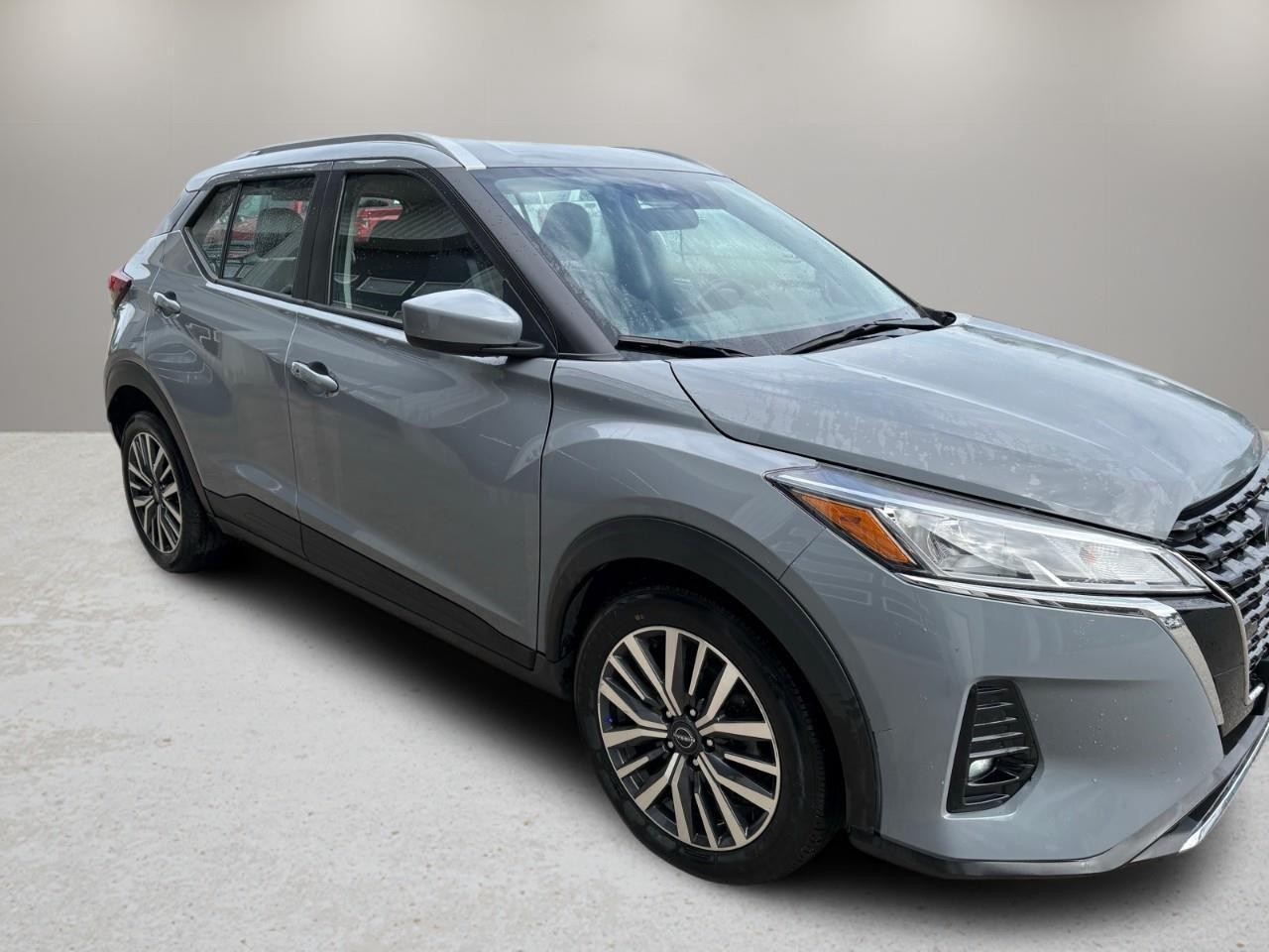 2025 Nissan Kicks Play SV 4dr Front-Wheel Drive Photo