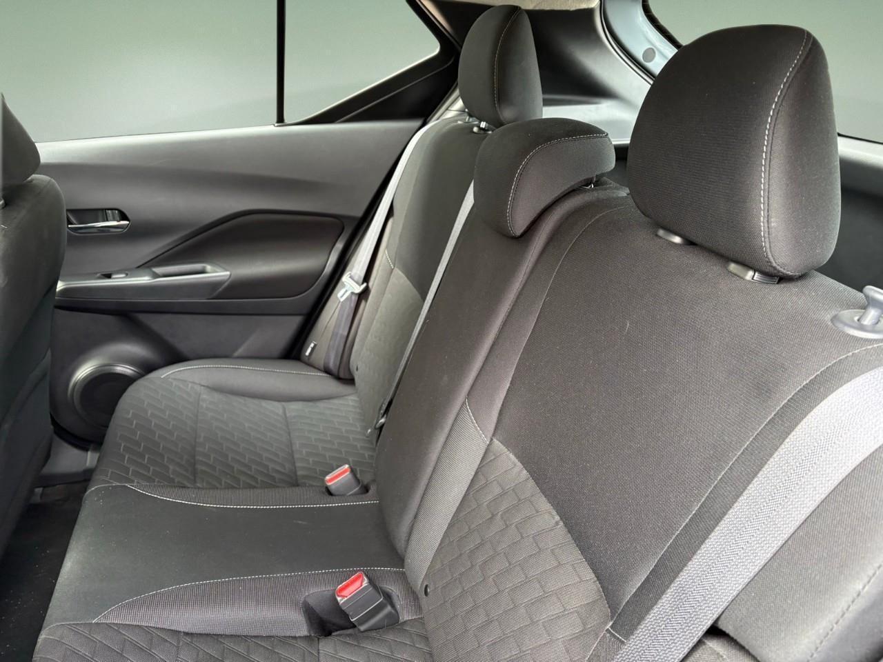 2025 Nissan Kicks Play SV 4dr Front-Wheel Drive Photo
