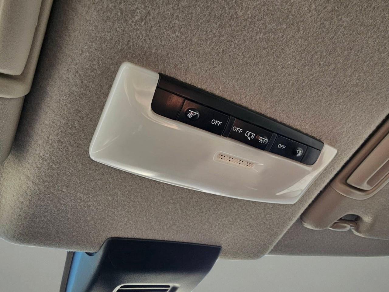 2025 Nissan Kicks Play SV 4dr Front-Wheel Drive Photo