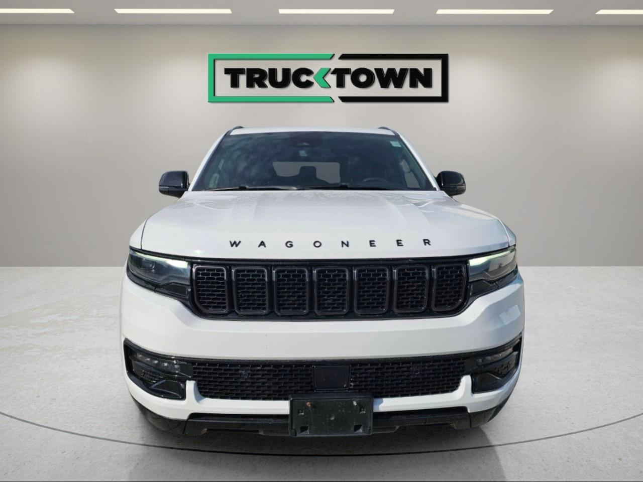 2024 Jeep Wagoneer Series II Carbide 4dr 4x4 Photo1