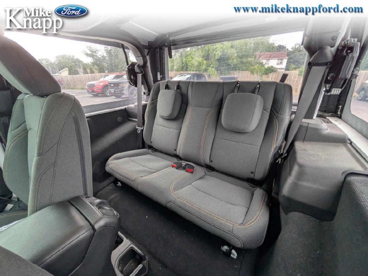 2025 Jeep Wrangler SPORT Photo