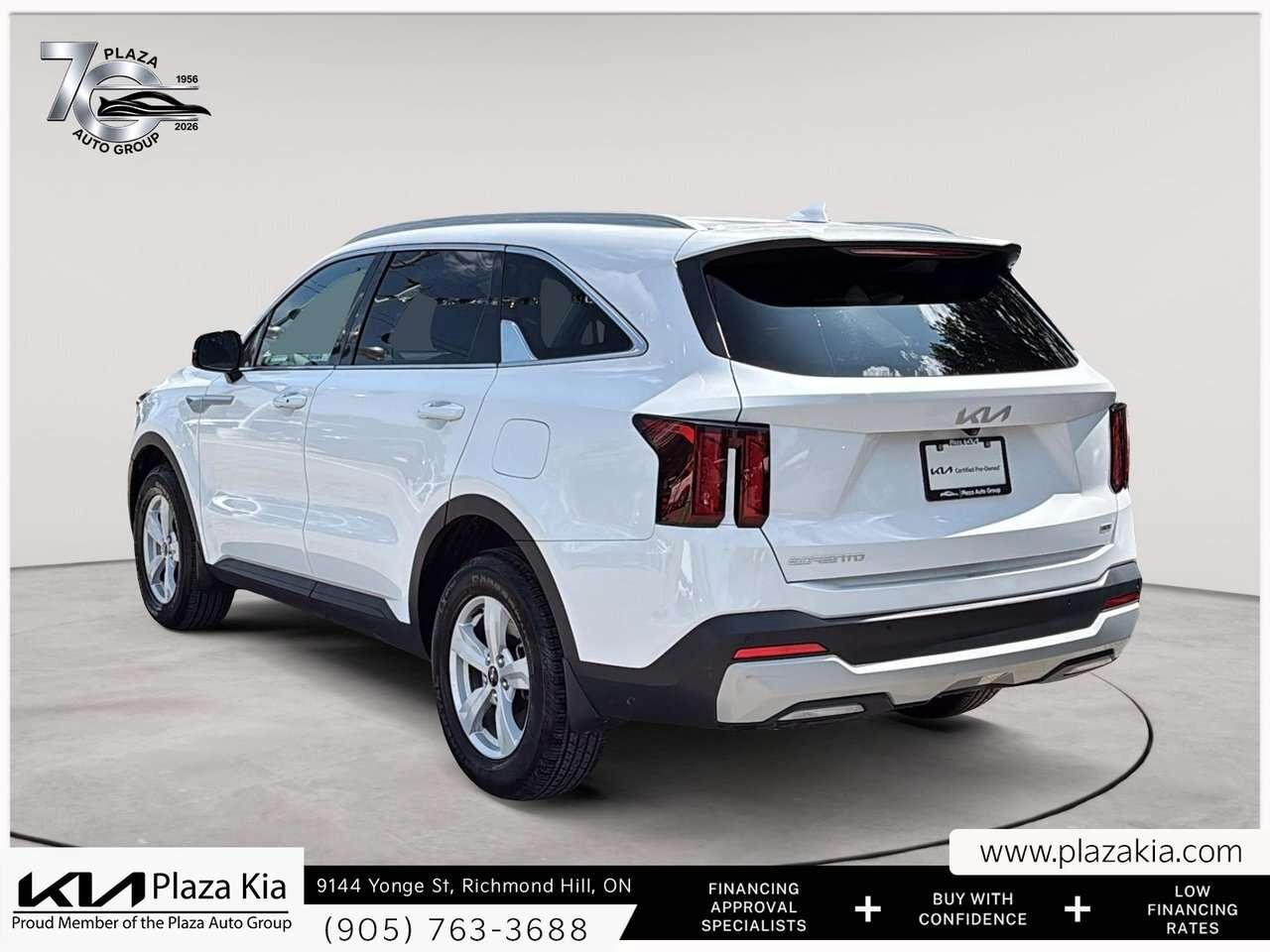 2025 Kia Sorento *AWD    Heated Seats   7 Passenger* Photo3