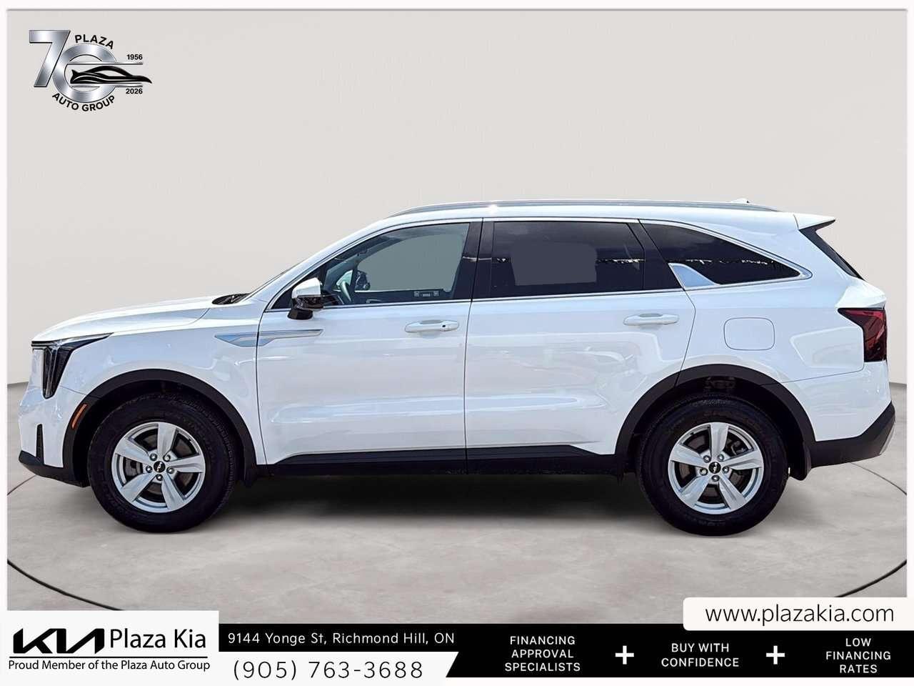 2025 Kia Sorento *AWD    Heated Seats   7 Passenger* Photo4