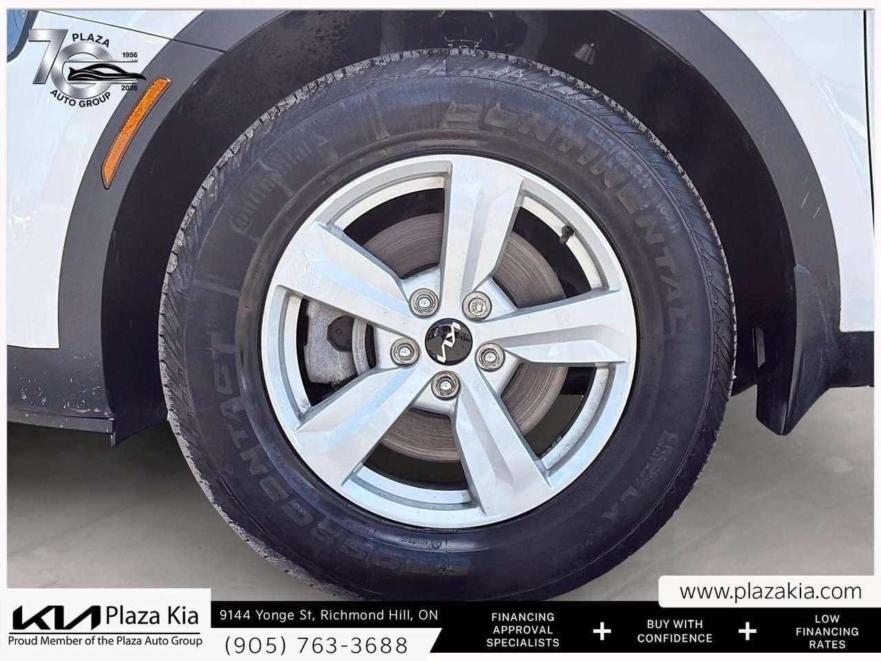2025 Kia Sorento *AWD    Heated Seats   7 Passenger* Photo