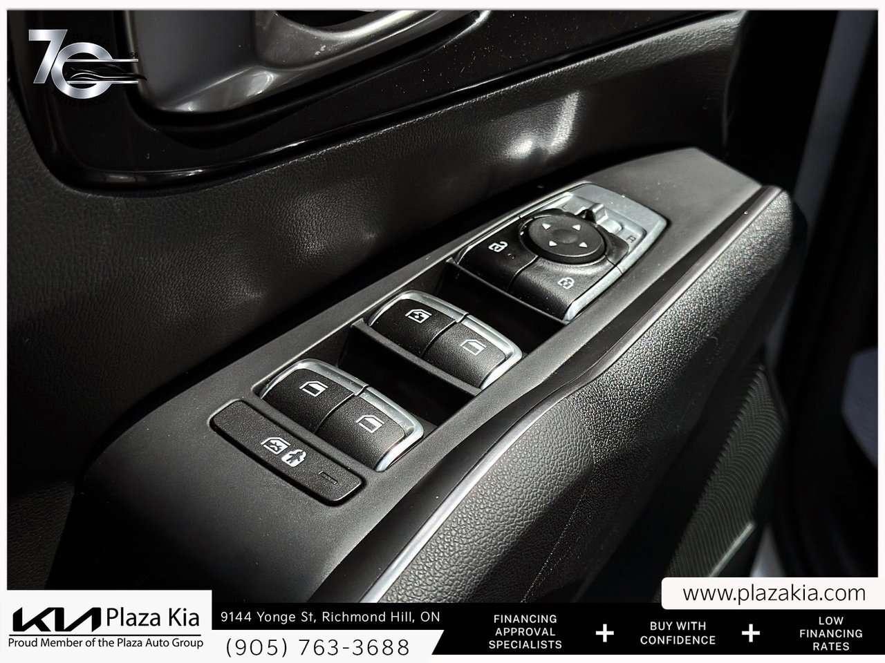 2025 Kia Sorento *AWD    Heated Seats   7 Passenger* Photo
