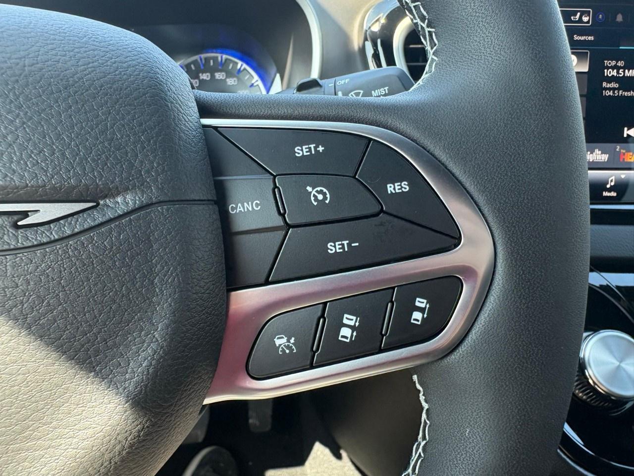 2027 Chrysler Grand Caravan SXT 2WD Photo