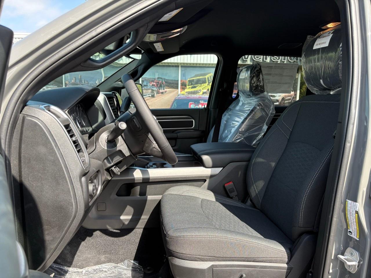 2026 RAM 2500 Big Horn 4x4 Crew Cab 6'4" Box Photo