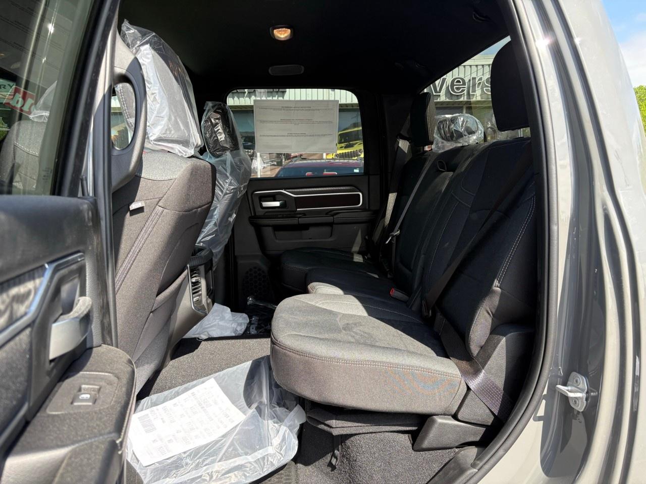 2026 RAM 2500 Big Horn 4x4 Crew Cab 6'4" Box Photo