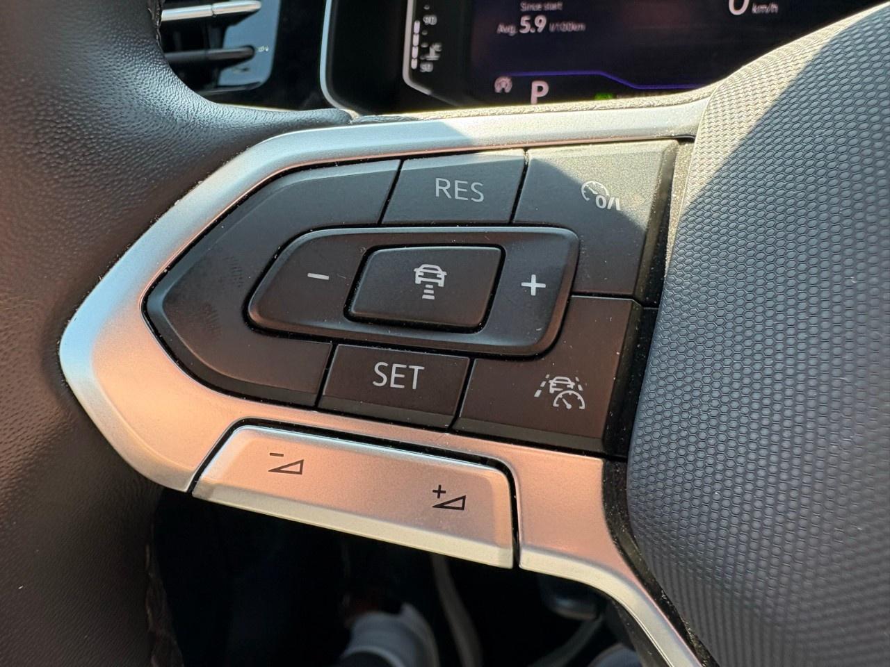 2025 Volkswagen Jetta Comfortline AUTO Photo