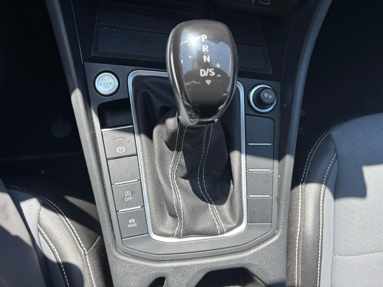 2025 Volkswagen Jetta Comfortline AUTO Photo