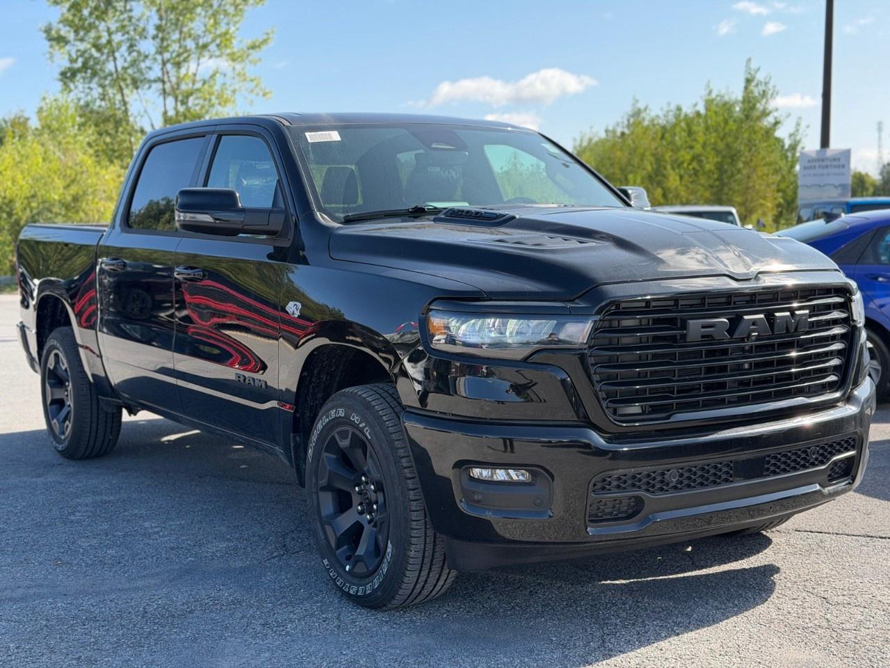 2026 RAM 1500 SPORT 4X4 CREW CAB 5'7" BOX Photo