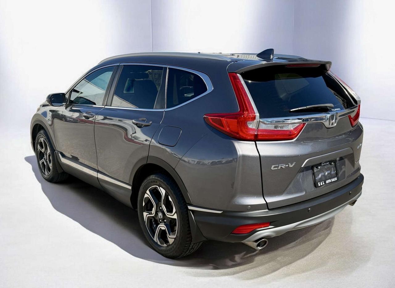 2017 Honda CR-V Touring ~ AWD ~ NO ACCIDENTS ~ CERTIFIED Photo