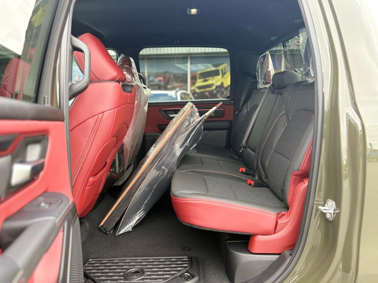 2027 RAM 1500 Rebel 4x4 Crew Cab 5'7" Box Photo