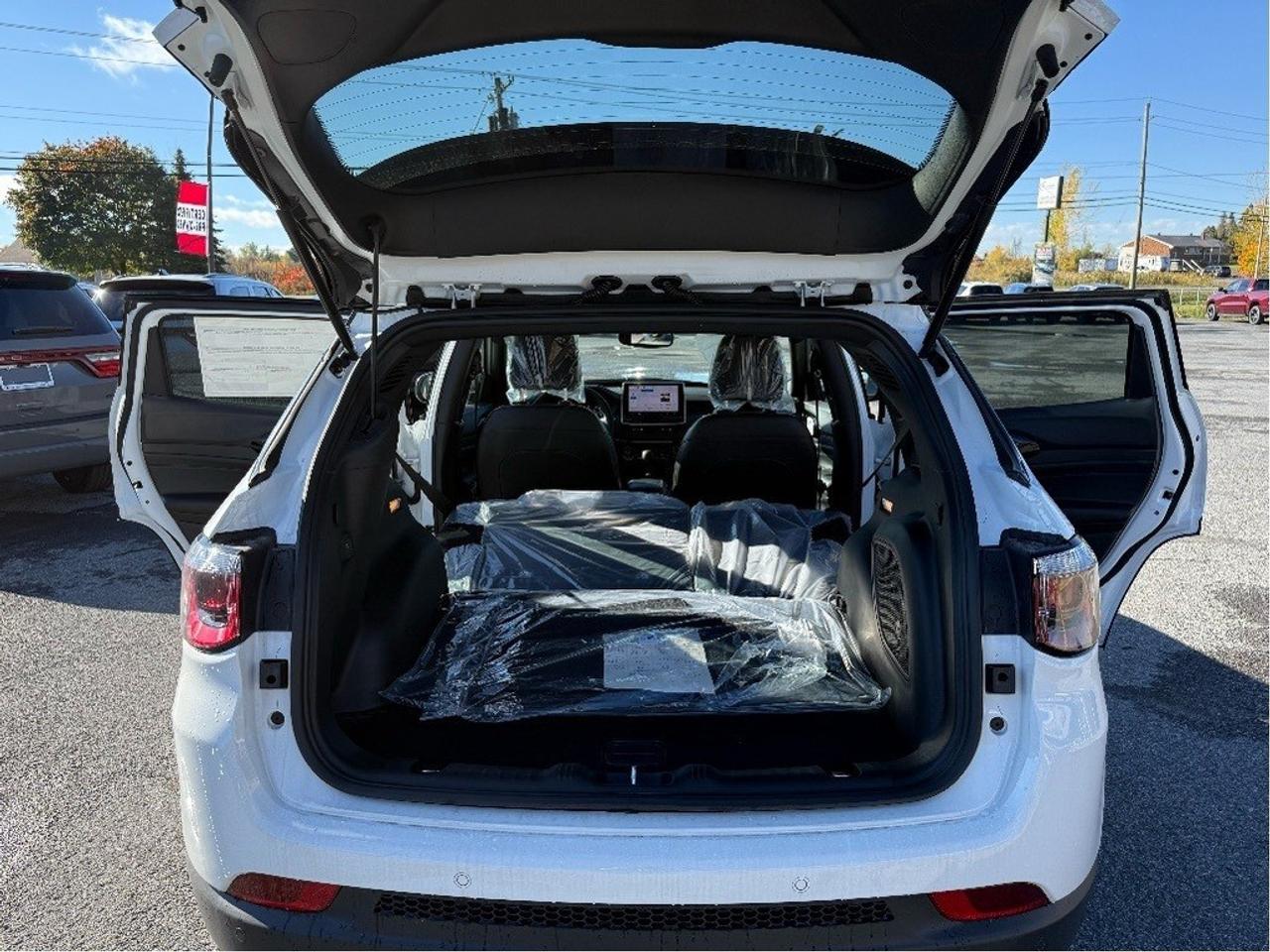 2026 Jeep Compass Limited 4X4 Photo